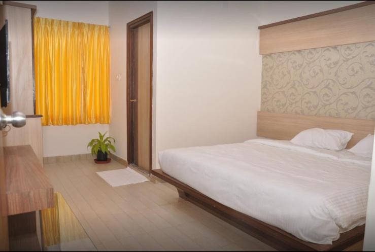 Hotel Sakthi Residency Hosūr 외부 사진